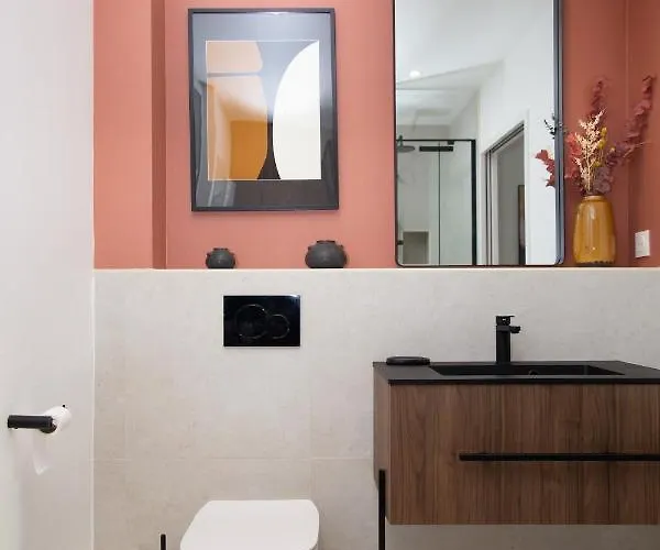 L'anse * Ετρετά